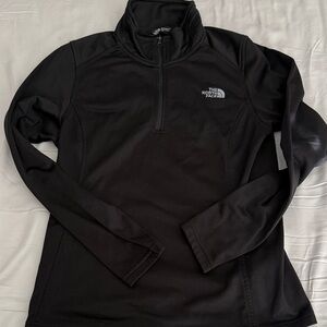 The North Face Black Long-Sleeve Pullover